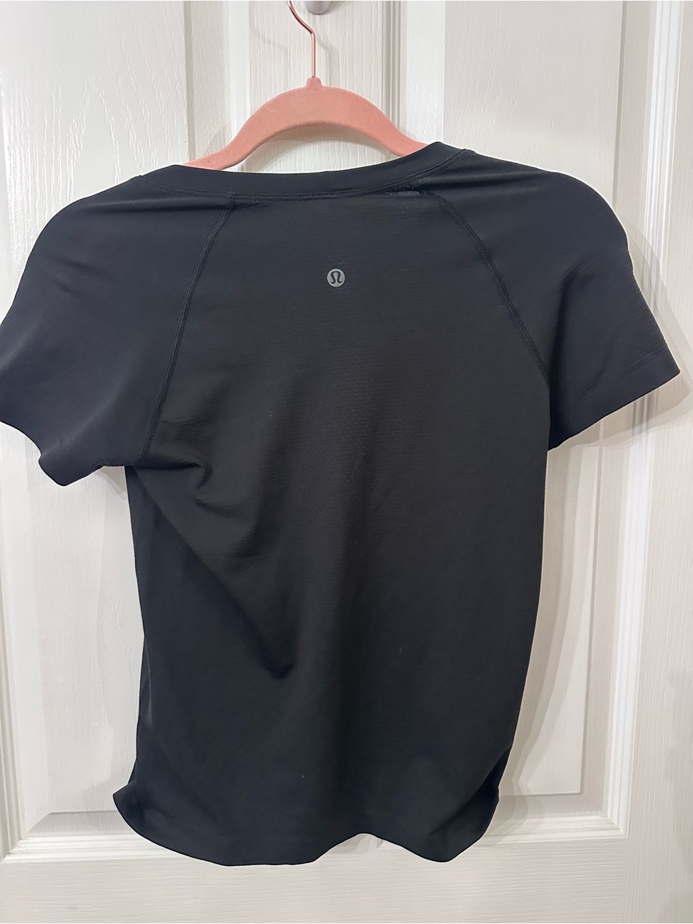 Lululemon Swiftly Tech Short-Sleeve Shirt 2.0 *Race Length Black Size 6 - Picture 3 of 3